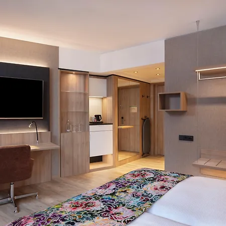- By Ihg Hotel