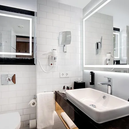 - By Ihg Hotel