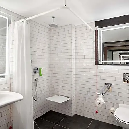 - By Ihg 4* Osnabrück