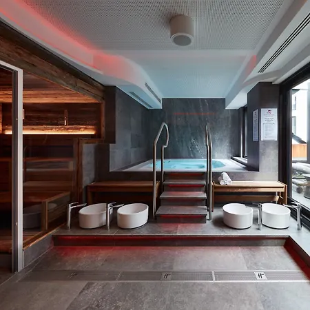 Hotell - By Ihg 4*