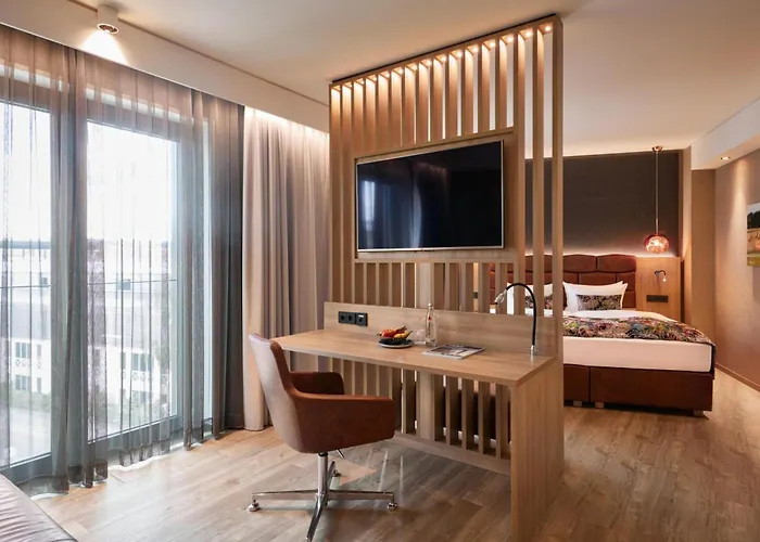 - By Ihg Hotel 4*