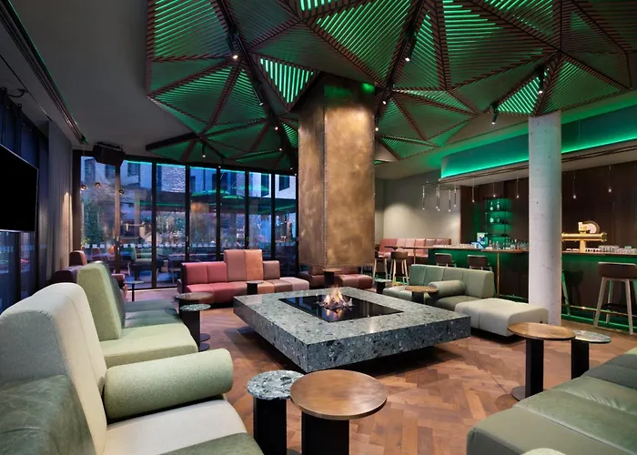 Hotel - By Ihg