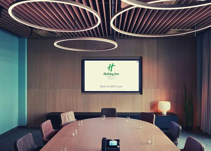 - By Ihg Отель 4*